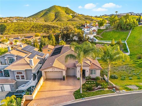 22883 Giant Fir Canyon Lake CA 92587