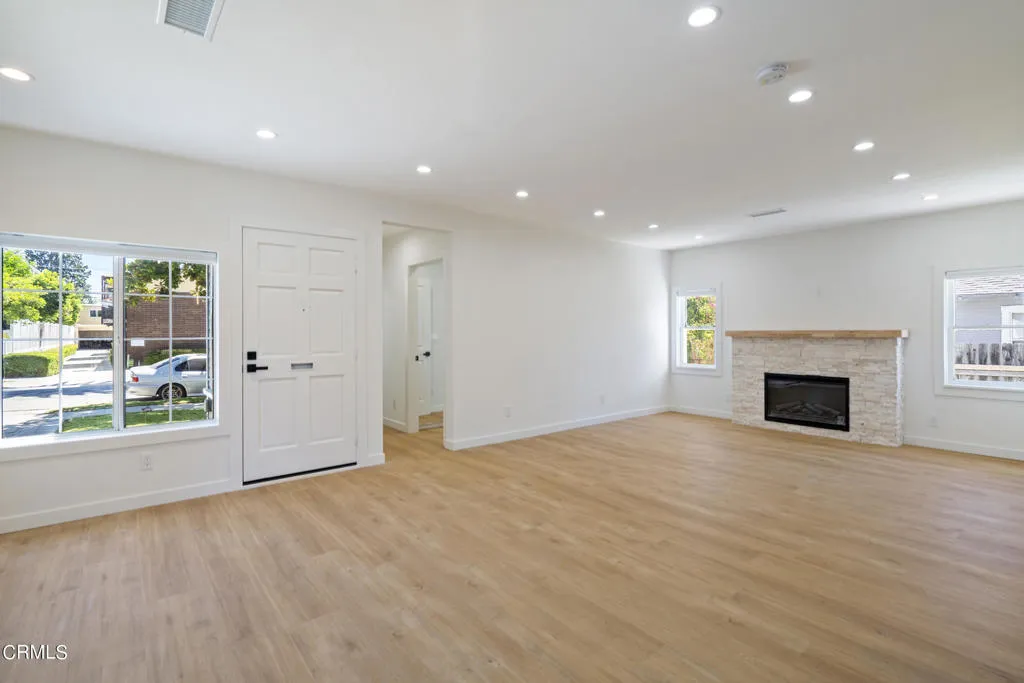 Pasadena, California, United States, 3 Bedrooms Bedrooms, ,2 BathroomsBathrooms,Residential,Active,189827