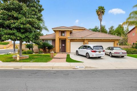 Photo of 41245 Breckin Ct, Murrieta, CA 92562 (MLS # 260007724SD)