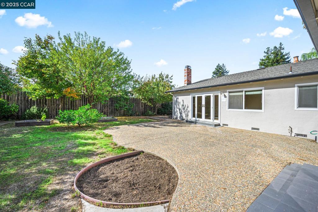 CARRIAGE SQUARE - Residential