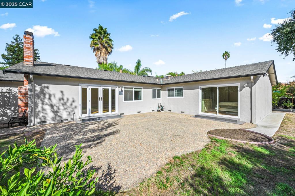 CARRIAGE SQUARE - Residential