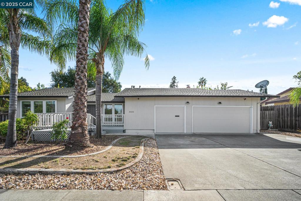 CARRIAGE SQUARE - Residential