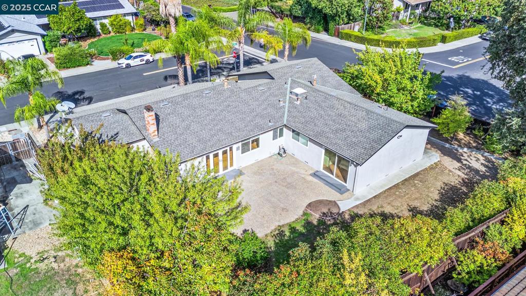 CARRIAGE SQUARE - Residential