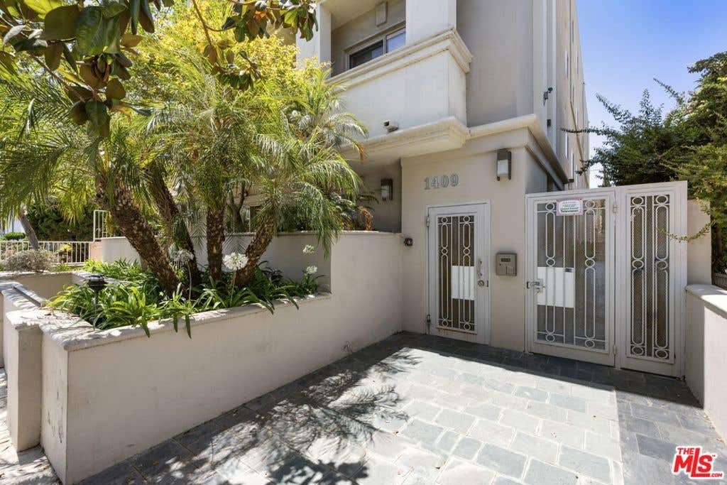 Photo of 1409 Armacost Avenue #PH2, Los Angeles, CA 90025 (MLS # 26863521)