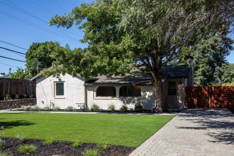 Photo of 918 San Rafael Avenue, Mountain View, CA 94043 (MLS # ML82060398)