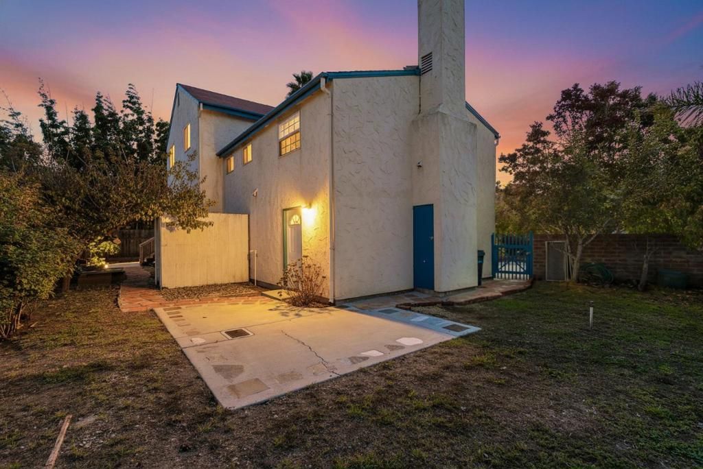 Photo of 1735 Matthews Lane, Santa Cruz, CA 95062 (MLS # ML82025364)