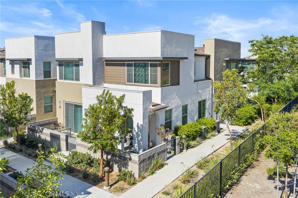 3620 E Peckham Paseo 1