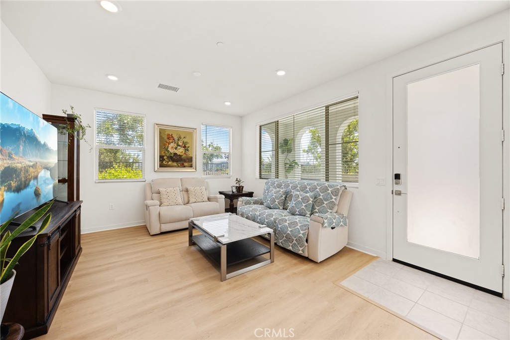 3620 E Peckham Paseo 1
