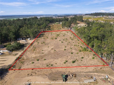 Tiny photo for 1350 Ohio WAY, Nipomo, CA 93444 (MLS # PI26232001)