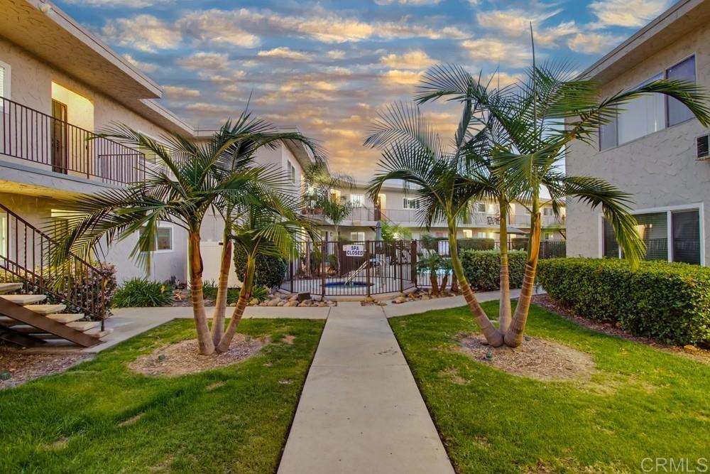 8220 Vincetta Drive 44