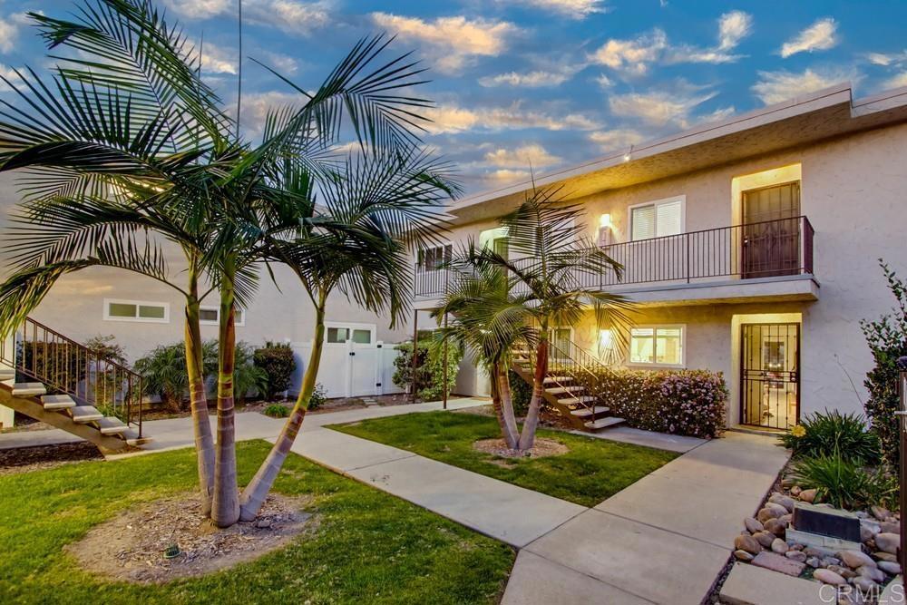 8220 Vincetta Drive 44