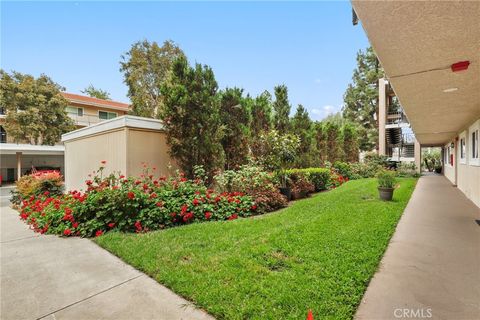 Photo of 3366 Punta Alta #1C, Laguna Woods, CA 92637 (MLS # OC26105978)
