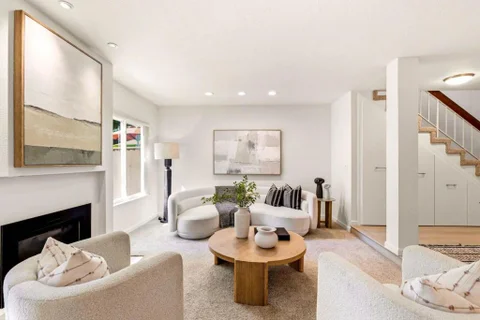 MLS: ML82063059