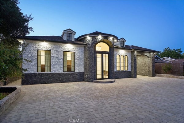 17363 CHASE ST, NORTHRIDGE, CA 91325 - Image 7f57d0940e4c727a6d4e662cdcd05a38/3166024907