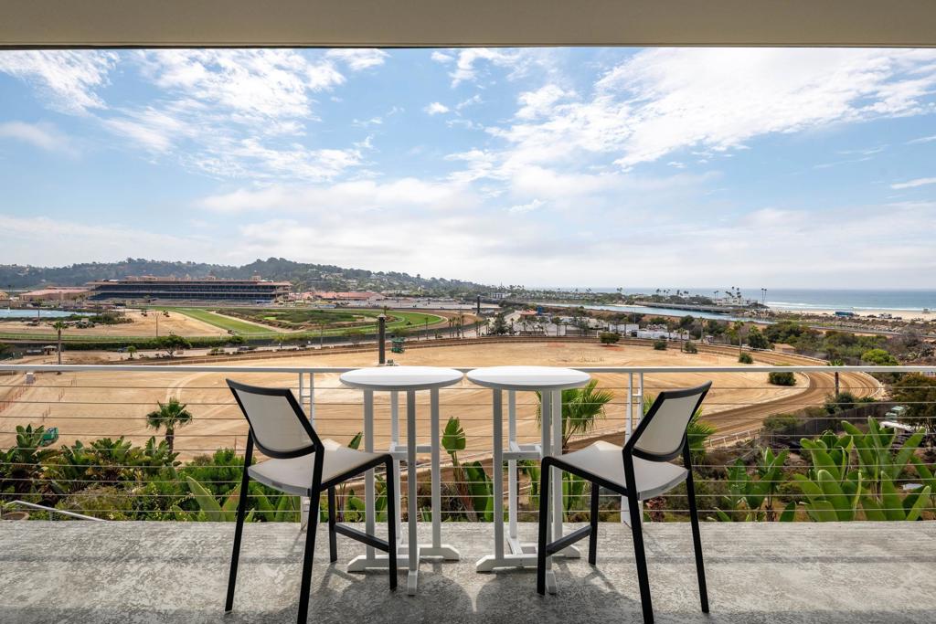 Del Mar - Residential Lease