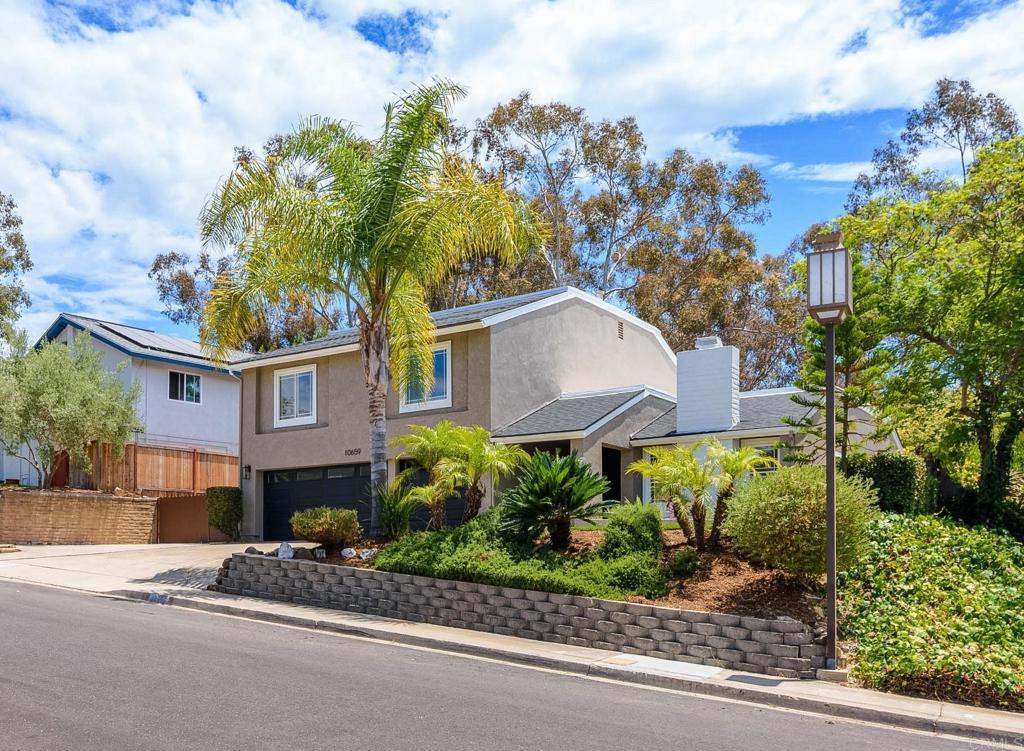 10659 Rookwood Dr