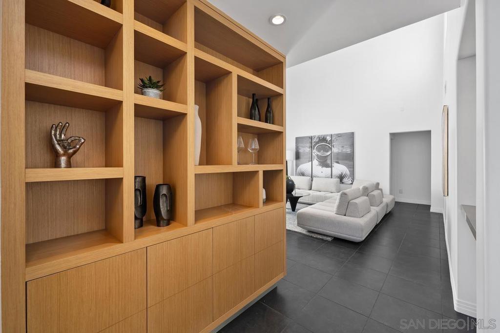 Rancho Santa Fe - Residential