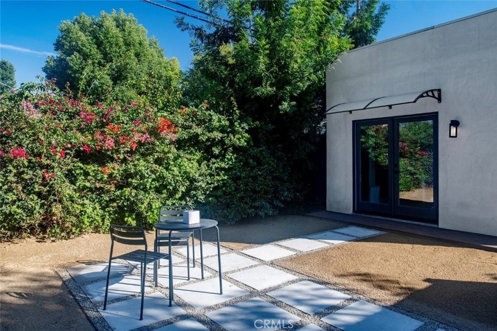 Presenting an extraordinary leasing opportunity at 5738 Denny Avenue, right in the heart of North Hollywood! With approximately 400 square feet of inviting living space, this newer built ADU is move-in ready and includes all utilities plus Wi-Fi, ensuring a hassle-free transition to your new home. As you head inside, you'll be greeted by a meticulously designed floor plan, modern finishes, elegant wood floors, and an abundance of natural light. The interior layout accommodates a versatile space for a couch or bed, a desk, and a dining area, providing flexibility to suit your lifestyle. The kitchen features a sink, microwave, and ample storage and counter space to enhance your culinary experience. The thoughtfully appointed bathroom adds a touch of sophistication. This unit has shared laundry. Outside, a charming patio awaits, offering an ideal spot to relish the fresh air and create your own outdoor retreat. Centrally situated in the vibrant NoHo neighborhood, this residence benefits from its proximity to Lankershim Boulevard, Toluca Lake, Universal Studios, Bob Hope Airport, as well as a variety of shopping and dining options. Seize the opportunity for immediate occupancy and enjoy the convenience and comfort of this exceptional ADU.