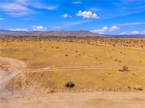 Photo of 0 Pauhaska Road, Apple Valley, CA 92308 (MLS # HD26172237)