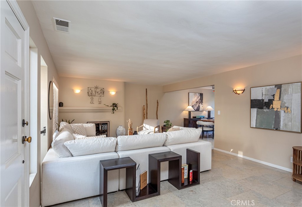 1349 Cerritos Drive
