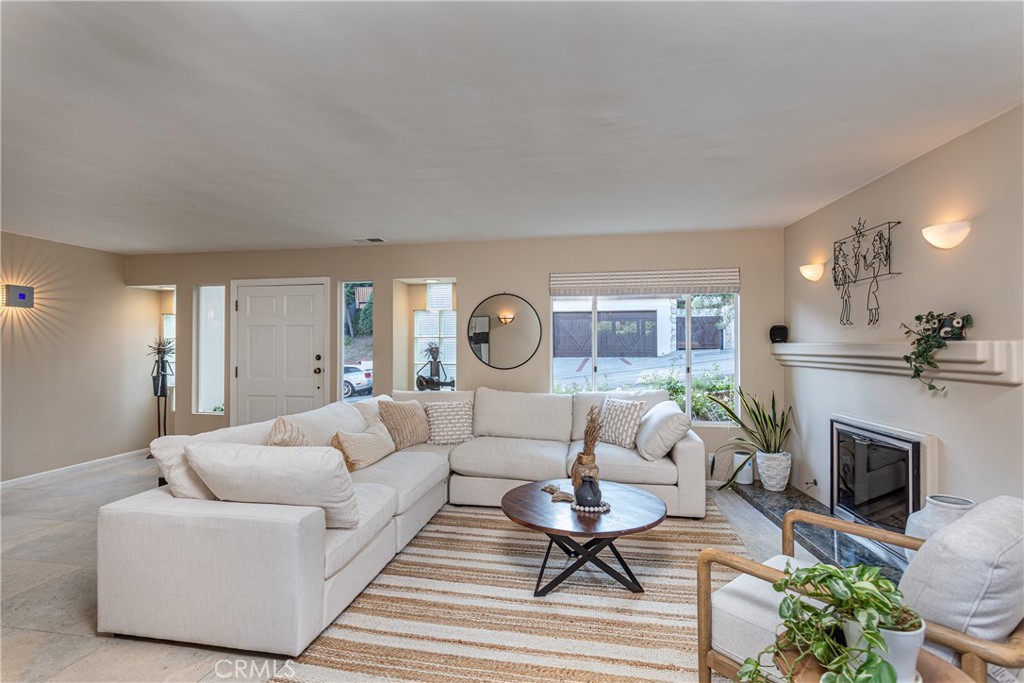 1349 Cerritos Drive