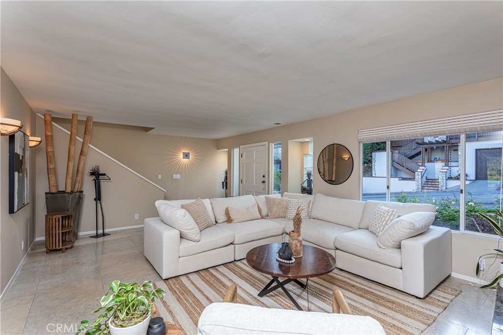 1349 Cerritos Drive