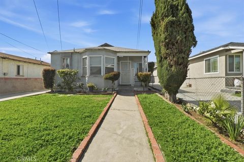 10223 S Grevillea Inglewood CA 90304