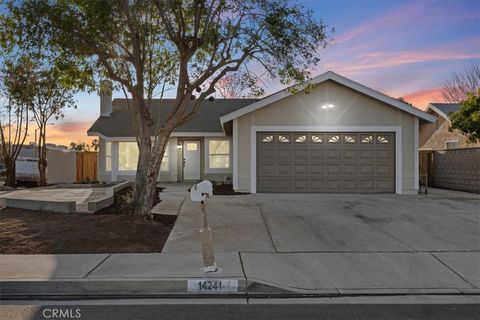 Photo of 14241 Stonehurst Dr, Moreno Valley, CA 92553 (MLS # IV26055695)