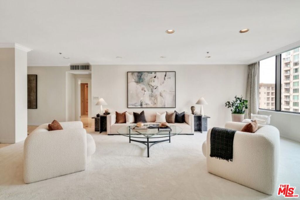 THE MOMENT YOU WALK THROUGH THE FRONT DOOR AT THIS STUNNING UDATED 2BEDROOM 2BATH UNIT IT IS LOVE AT FIRST SIGHT. MARBLE ENTRY, MIRRORED POWDER ROOM, GRANITE COUNTER TOPS IN THE KITCHEN,MIRRORED WET BAR,AND ENORMOUS LIVING ROOM WITH CROWN MOLDINGS. PRIMARY SUITE WITH SITTING AREA. SPA LIKE BATH ROOM WITH DUAL SINKS JACUZZI, AND SEPARATE SHOWER. AMENITIES INCLUDE 24HOUR CONCIERGE, VALET PARKING,GYM,POOL,ENTERTAINMENT ROOM. OWNER IS A LICENSED REAL ESTATE AGENT