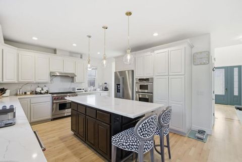 Photo of 3685 Calvin Avenue, San Jose, CA 95124 (MLS # ML82027852)