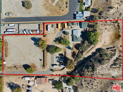 Photo of 16166 Sierra Highway, Santa Clarita, CA 91390 (MLS # 25611771)