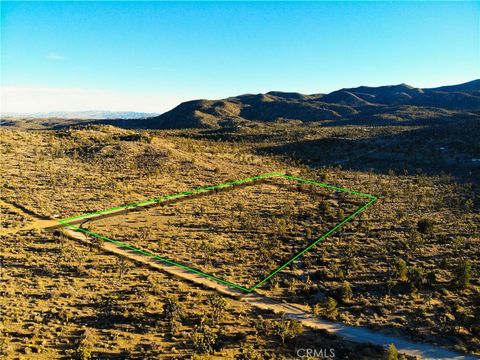Photo of 1530 Orion Trail, Pioneertown, CA 92268 (MLS # JT26001418)