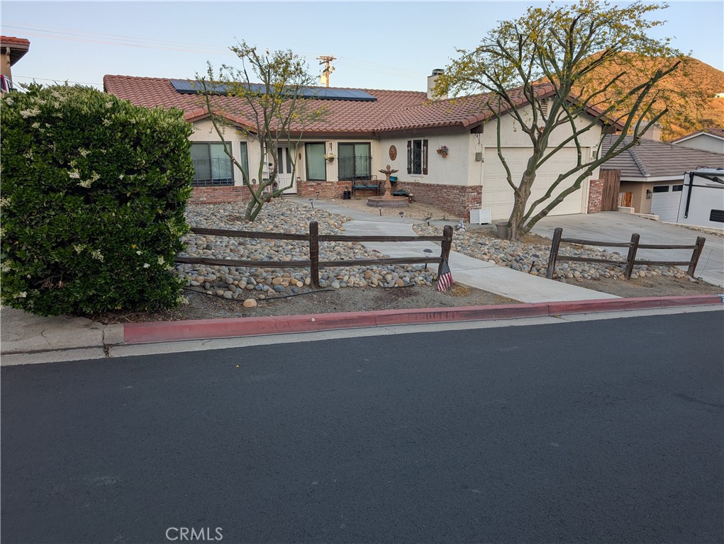 23040 Giant Fir Place