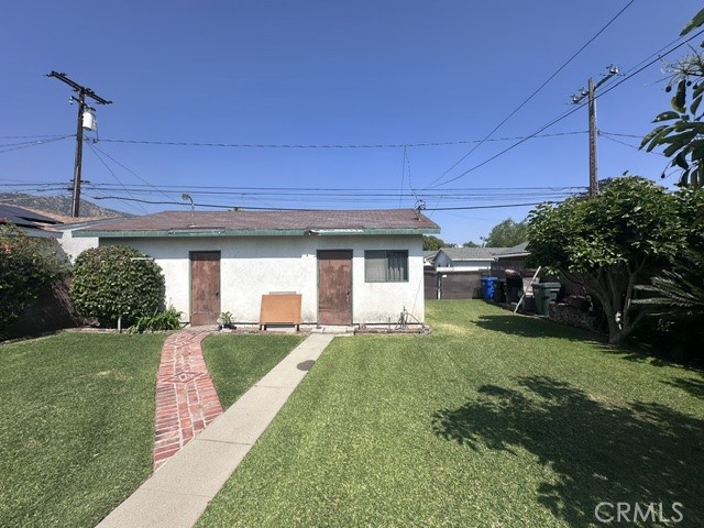 1038 N Azusa Avenue