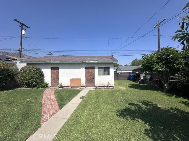 1038 N Azusa Avenue