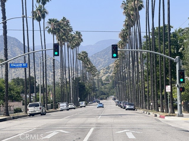 1038 N Azusa Avenue