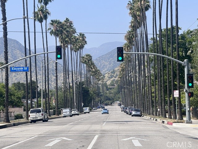 1038 N Azusa Avenue