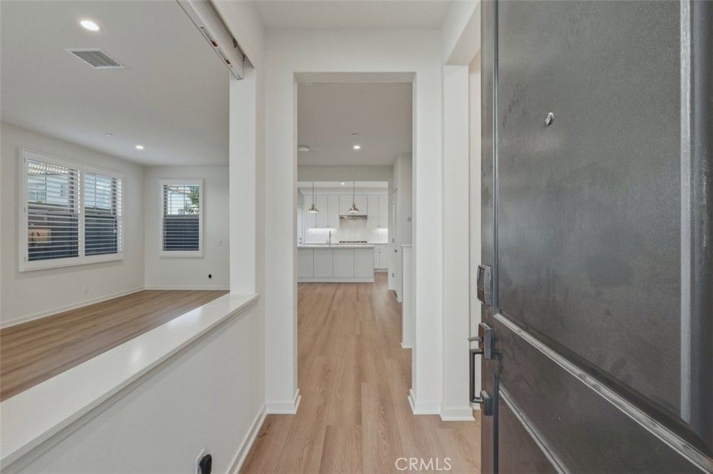 Photo of 128 Newburry, Irvine, CA 92618 (MLS # OC26111085)