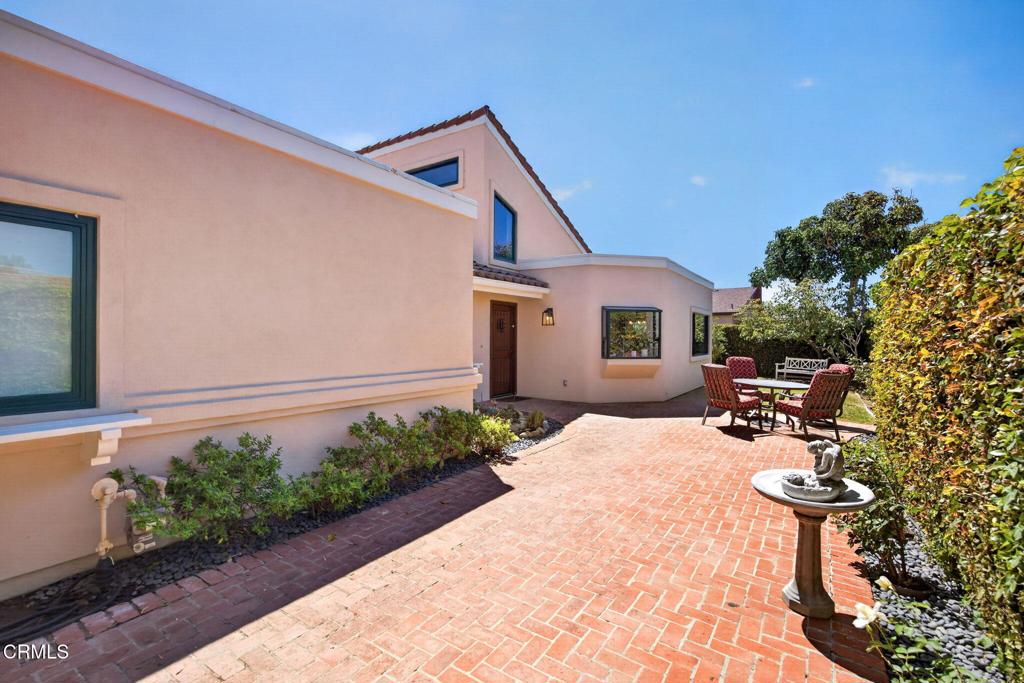 1101 Windward Way