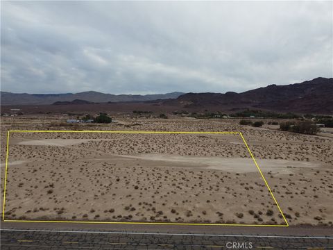 Photo of 26 National Trails Hwy RT/66, Newberry Springs, CA 92365 (MLS # HD25241172) Photo of 26 National Trails Hwy RT/66, Newberry Springs, CA 92365 (MLS # HD25241172)