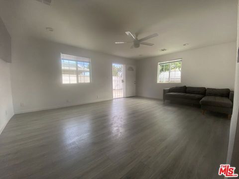 Photo of 18601 Hiawatha Street, Porter Ranch, CA 91326 (MLS # 25609261) Photo of 18601 Hiawatha Street, Porter Ranch, CA 91326 (MLS # 25609261)