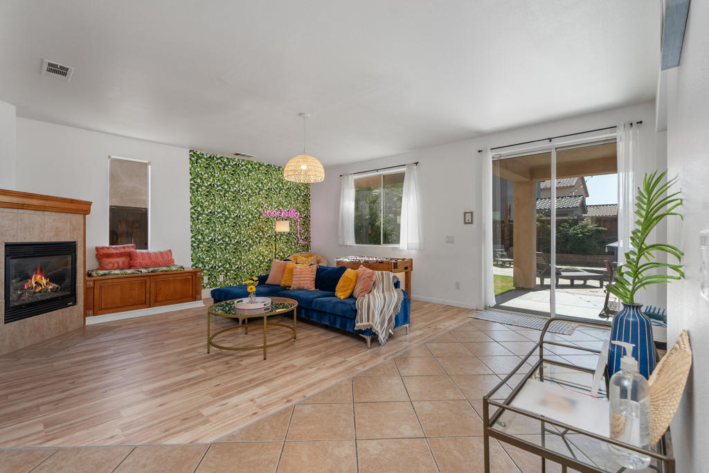 50209 Calle Tolosa