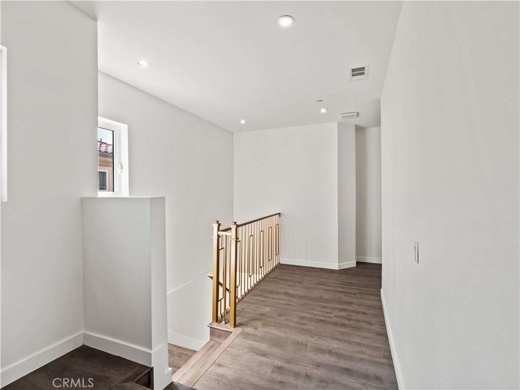 12511 125111/2 Haleh Lane