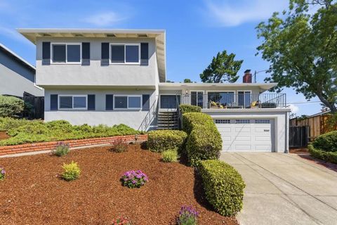 Photo of 2404 Melendy Drive, San Carlos, CA 94070 (MLS # ML82047267)