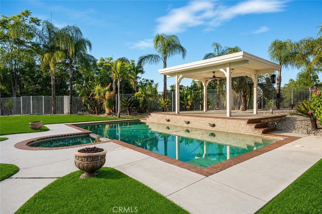 7700 Westpark