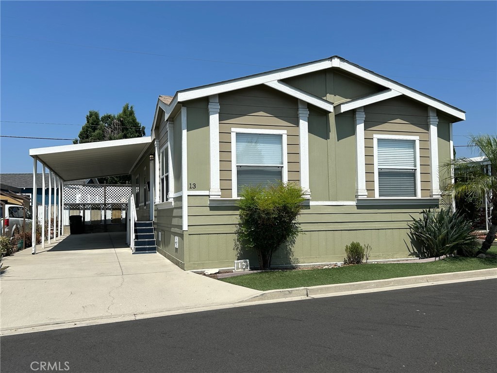 2755 Arrow Highway 13