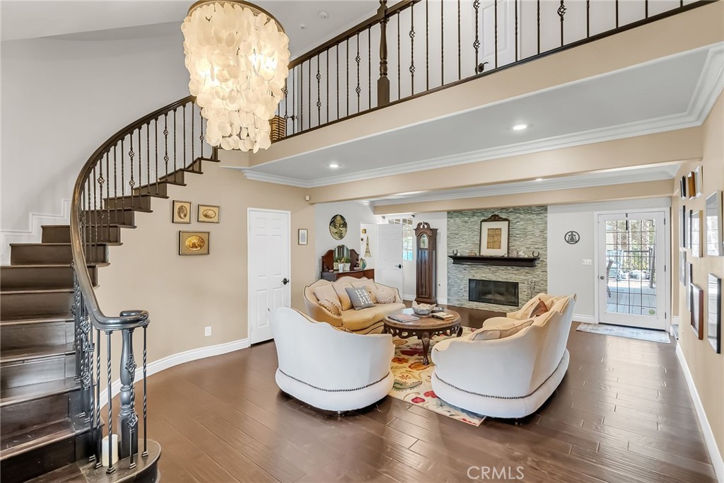 7384 Golden Star Avenue