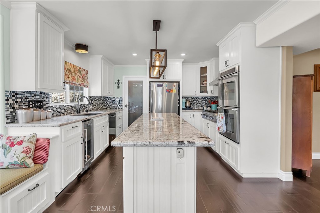 7384 Golden Star Avenue