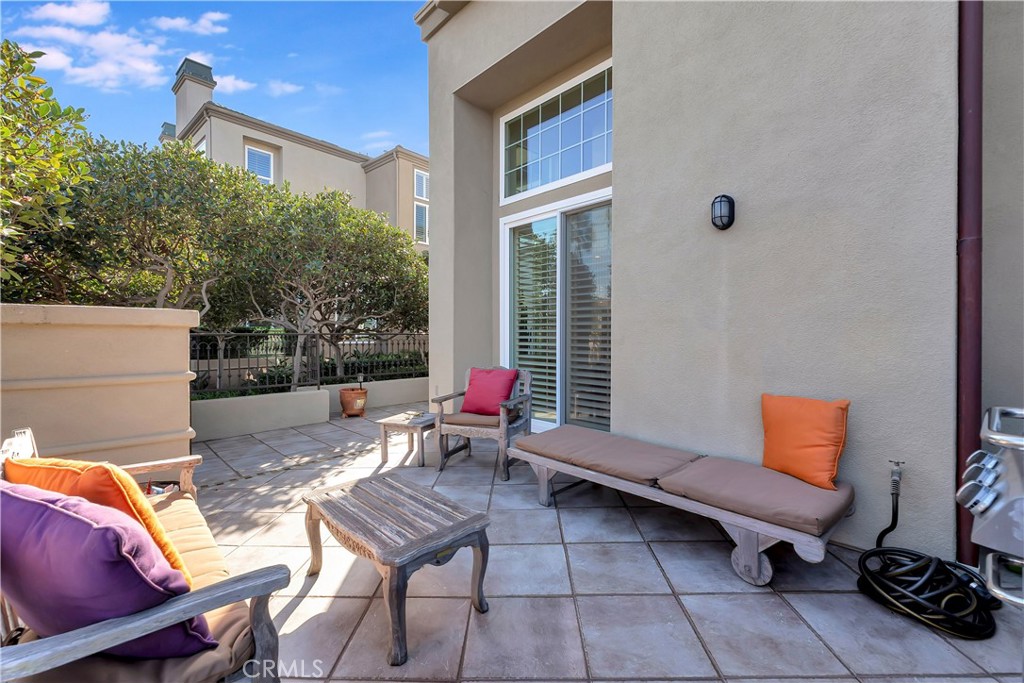 19328 Surfwave Drive