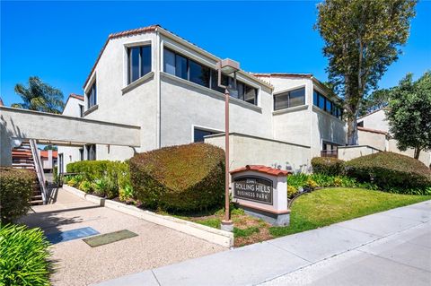Photo of 28441 Highridge RD #303, Rolling Hills Estates, CA 90274 (MLS # PV26099112)